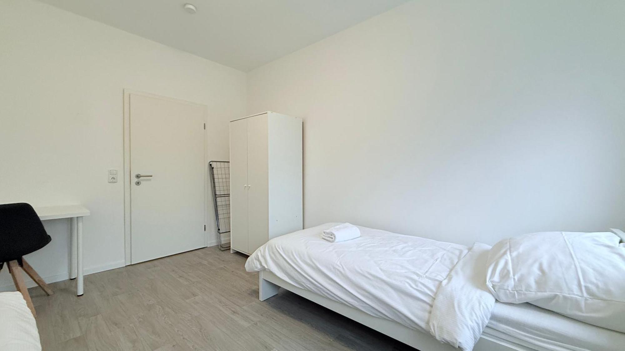 Studio-Apartments Fuer Monteure & Businessgaeste Zentral In 노이뮌스터 외부 사진
