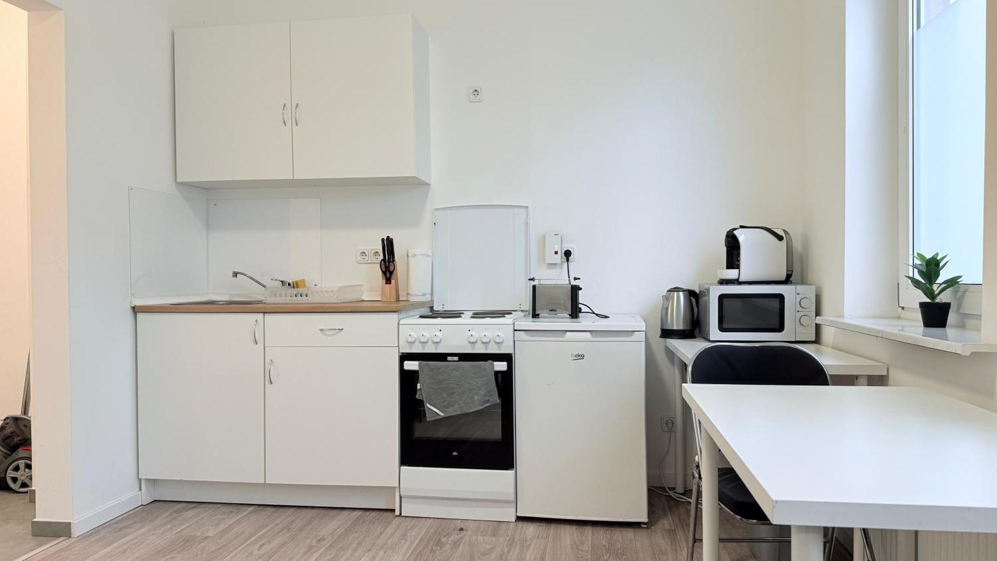 Studio-Apartments Fuer Monteure & Businessgaeste Zentral In 노이뮌스터 외부 사진